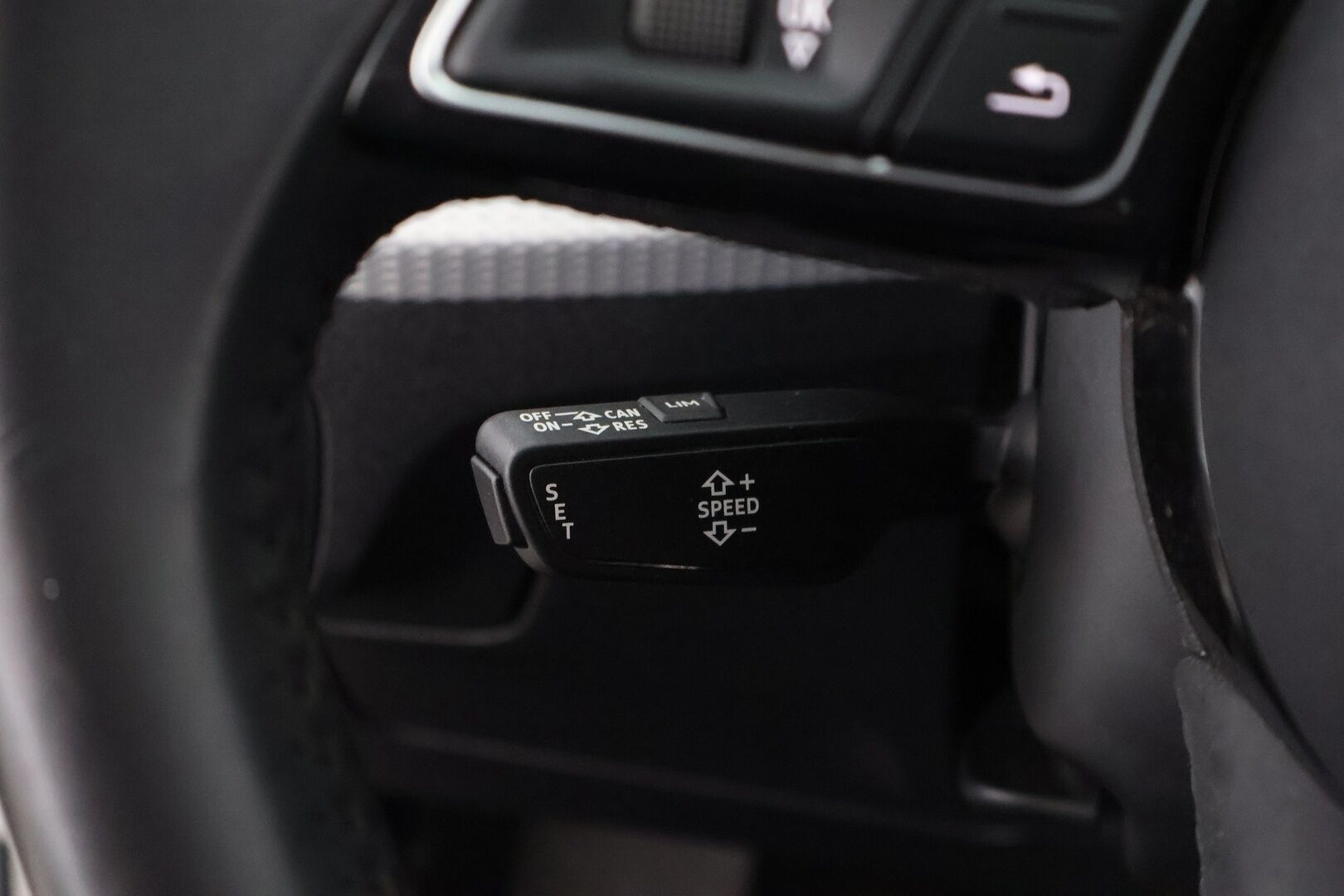 Audi Q2 2020 Proline 35 TFSI 110kW S tronic - Vakkari / Peruutustutka / LED / Lohko & Sisäpistoke / 2x Renkaat aluvantein / Juuri tullut Tampereelle!