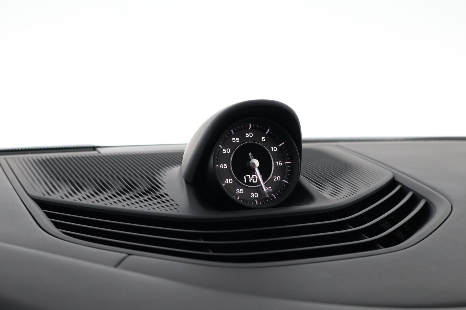 Porsche Taycan 2020 Turbo - 2,99 % KORKOTARJOUS TÄHÄN AUTOON - Adapt.Vakkari / InnoDrive / Bose Surround / Nelipyöräohjaus / Matrix LED / Ilmastoidut 18-Nahkapenkit / Ilma-alusta / Supervarusteet!