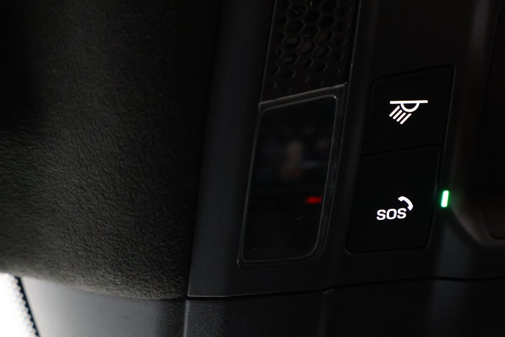 Porsche Taycan 2020 Turbo - 2,99 % KORKOTARJOUS TÄHÄN AUTOON - Adapt.Vakkari / InnoDrive / Bose Surround / Nelipyöräohjaus / Matrix LED / Ilmastoidut 18-Nahkapenkit / Ilma-alusta / Supervarusteet!