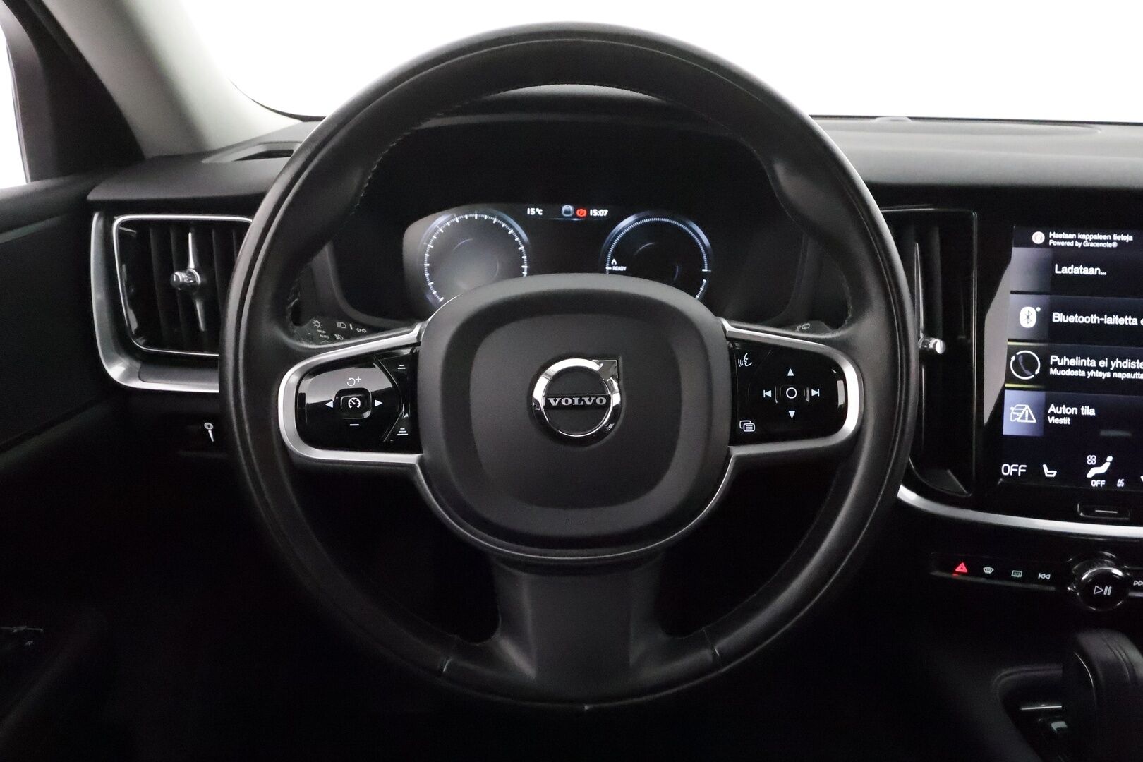 Volvo V60 2020 T6 TwE AWD Momentum aut **Koukku / Adapt.vakkari / Keyless / TULOSSA