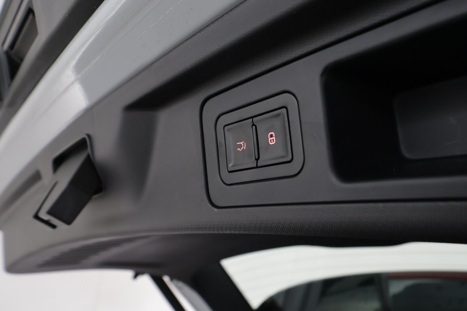 BYD Atto 3 2022 Design - | ILP | 360 | ACC | Sähköpenkit | Panorama | LED | Kaistavahti | Katveavustin | Navi | Keyless | 2x Latauskaapelit |