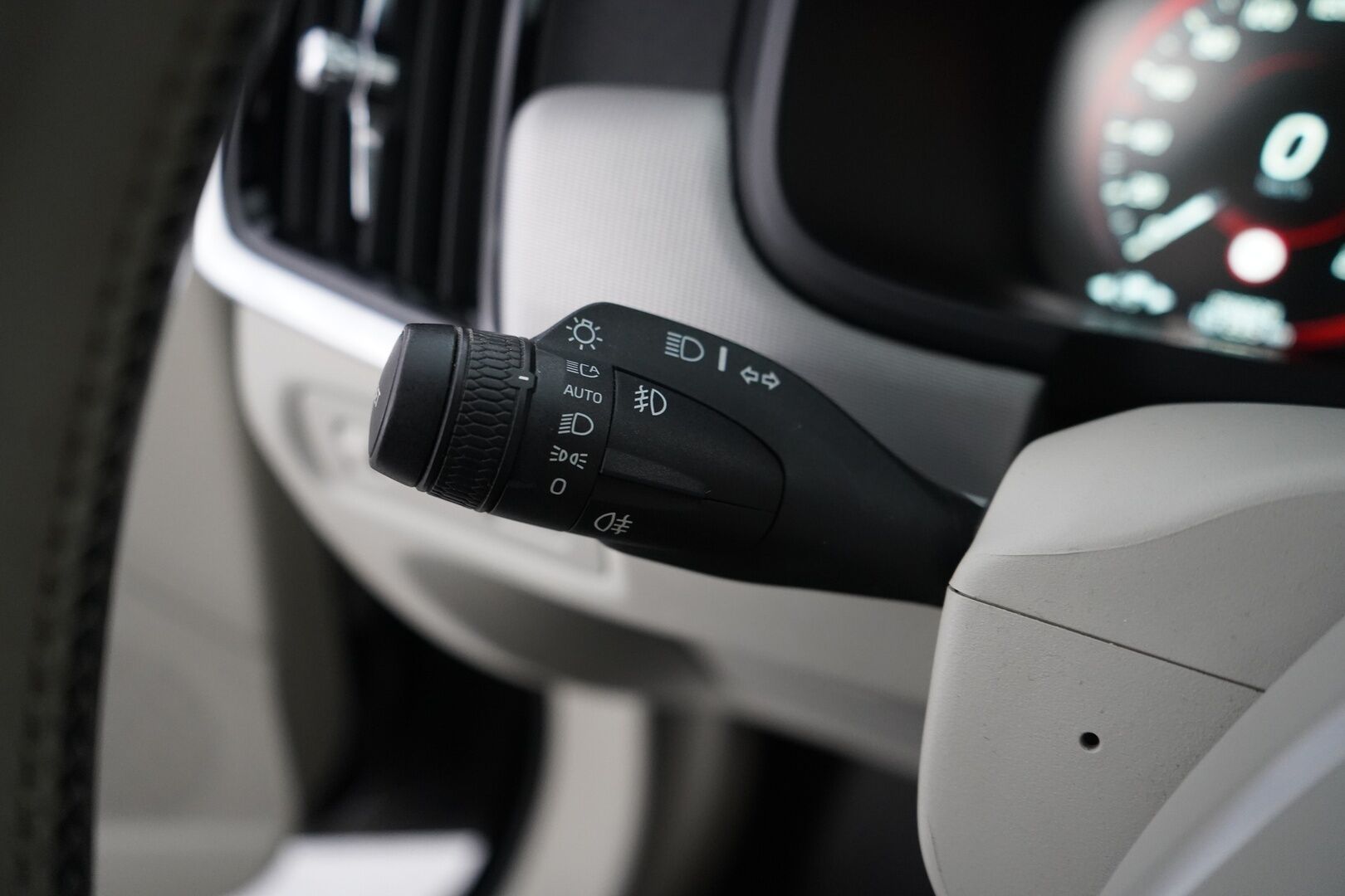 Volvo V90 2017 D4 AWD Inscription aut. *Polestar / HUD / ACC / 360° / Webasto / Muistipenkki / Keyless / Koukku* - Polestar / Kahdet OEM vanteet / Huippuvarusteet / Viimeisin huolto 241tkm