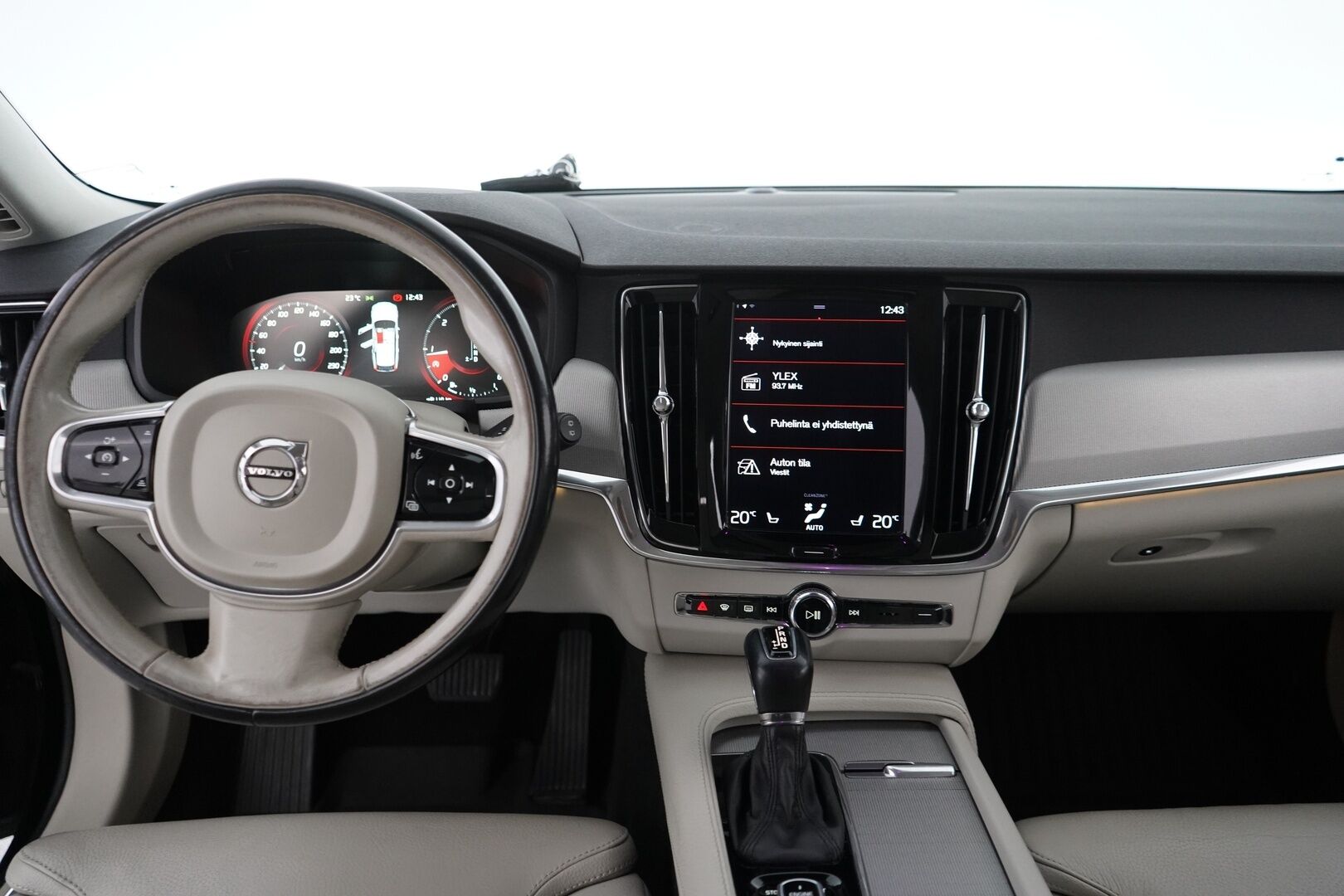 Volvo V90 2017 D4 AWD Inscription aut. *Polestar / HUD / ACC / 360° / Webasto / Muistipenkki / Keyless / Koukku* - Polestar / Kahdet OEM vanteet / Juuri katsastettu / Viimeisin huolto 241tkm / Huippuvarusteet