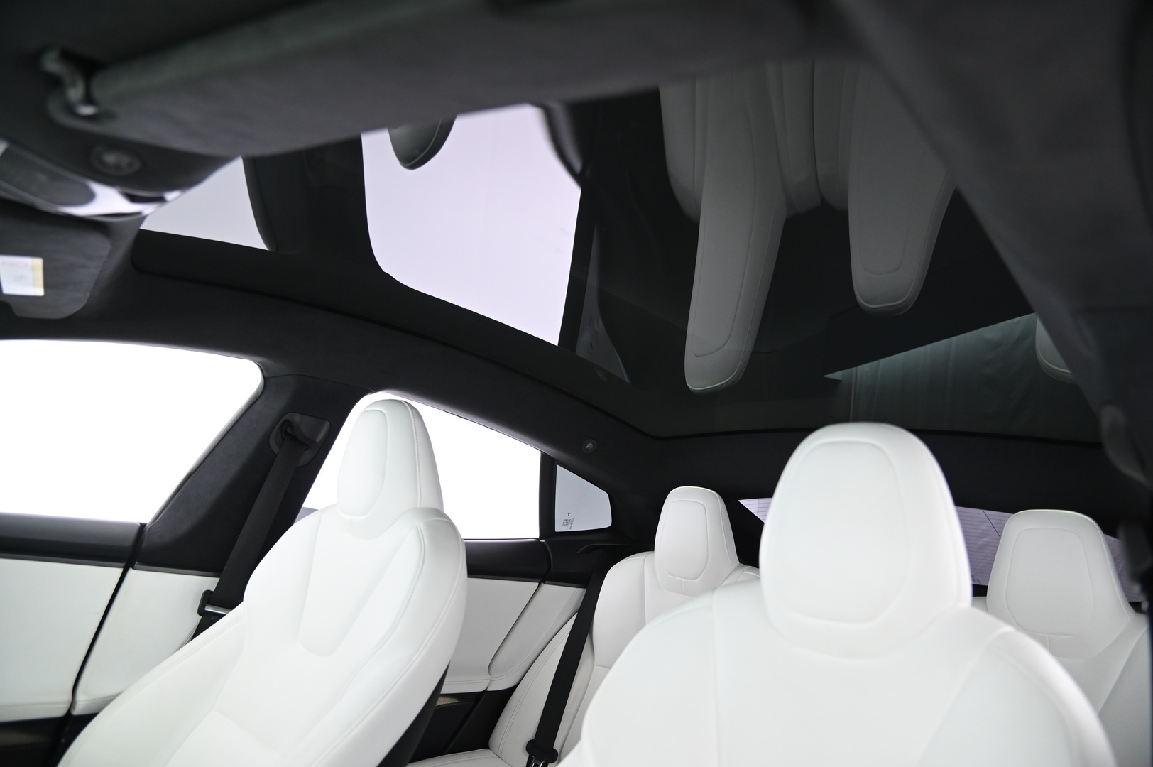 Tesla Model S 2020 Long Raven AWD Raven - | CCS-päivitys tehty | 21" Turbine | Intel Atom | Ilma-alusta | Premium Audio | 2x Alumiinivanteet renkailla |