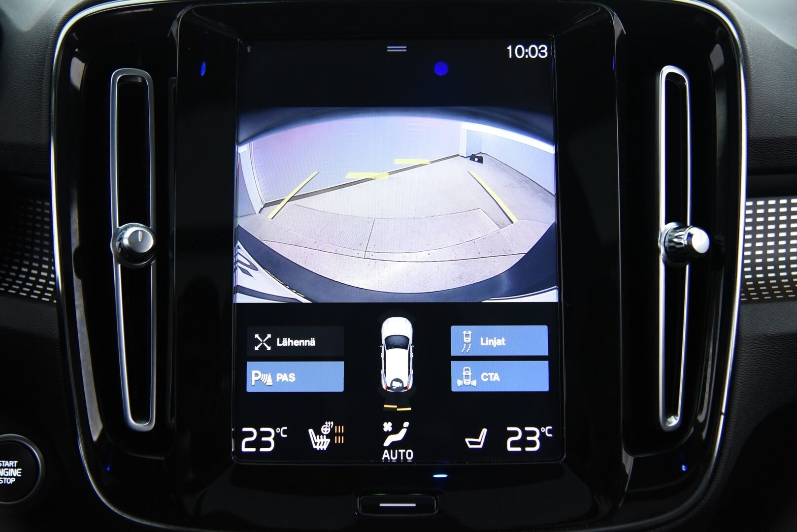 Volvo XC40 2020 T5 Twin Engine R-Design Business aut. / Adapt.Vakkari / Panorama / Muistipenkki / H&K / BLIS / P.Kamera / Navi - Merkkihuollettu / Keyless / Apple&Android / Digimittaristo