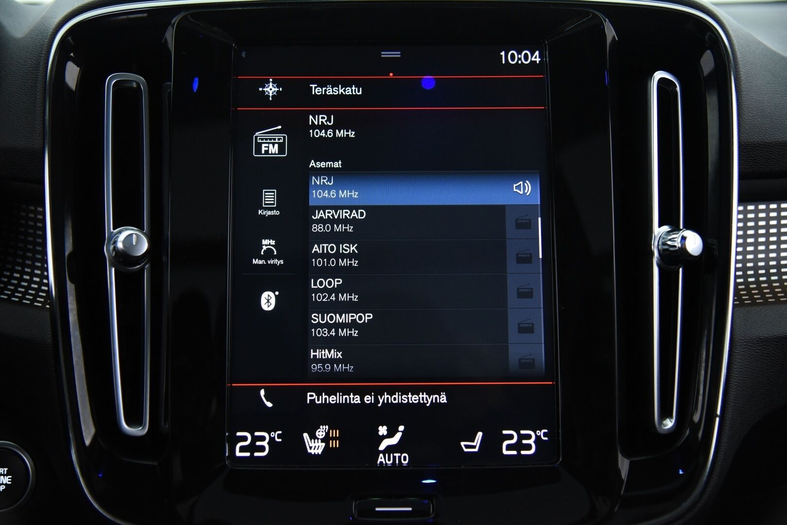 Volvo XC40 2020 T5 Twin Engine R-Design Business aut. / Adapt.Vakkari / Panorama / Muistipenkki / H&K / BLIS / P.Kamera / Navi - Merkkihuollettu / Keyless / Apple&Android / Digimittaristo