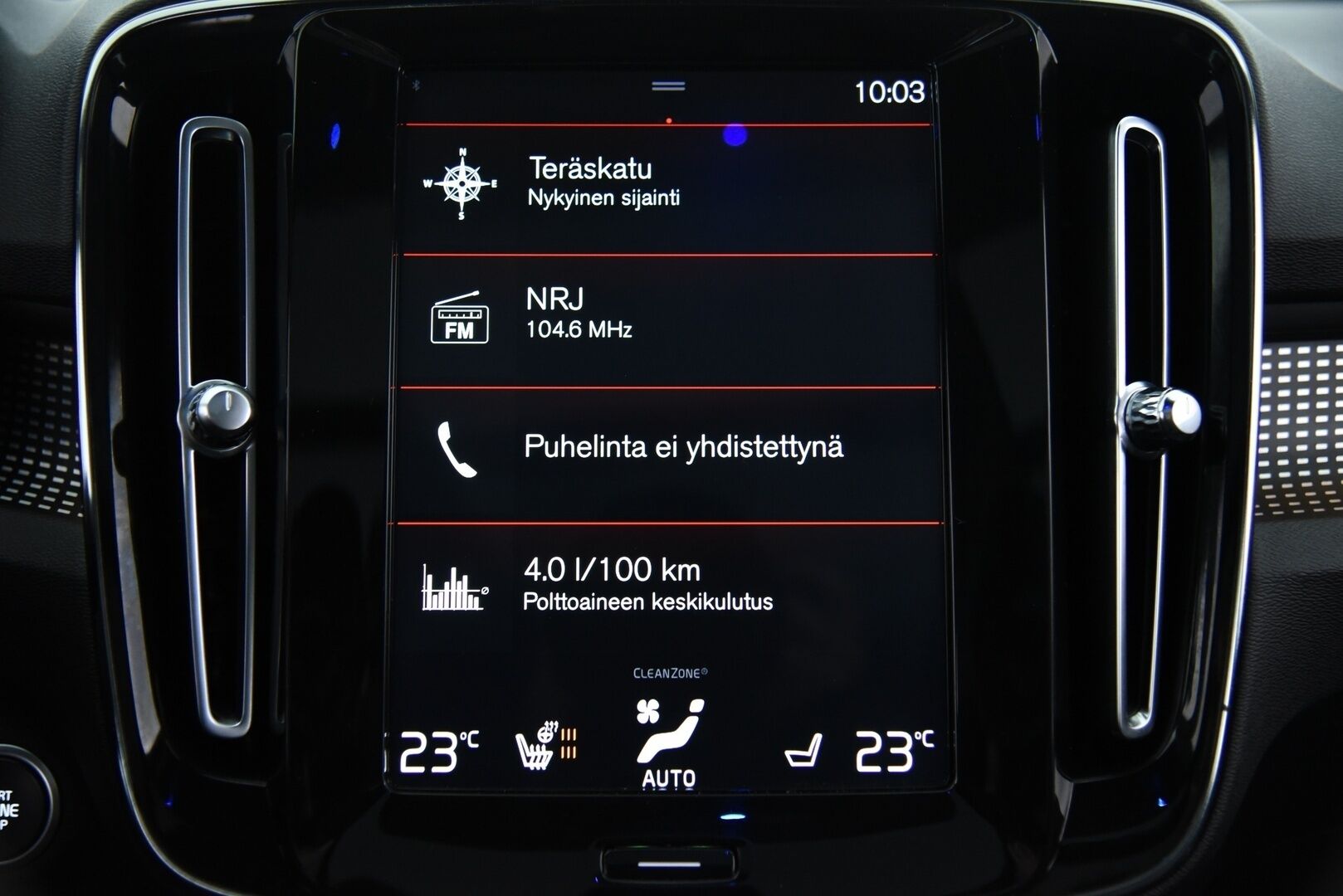 Volvo XC40 2020 T5 Twin Engine R-Design Business aut. / Adapt.Vakkari / Panorama / Muistipenkki / H&K / BLIS / P.Kamera / Navi - Merkkihuollettu / Keyless / Apple&Android / Digimittaristo