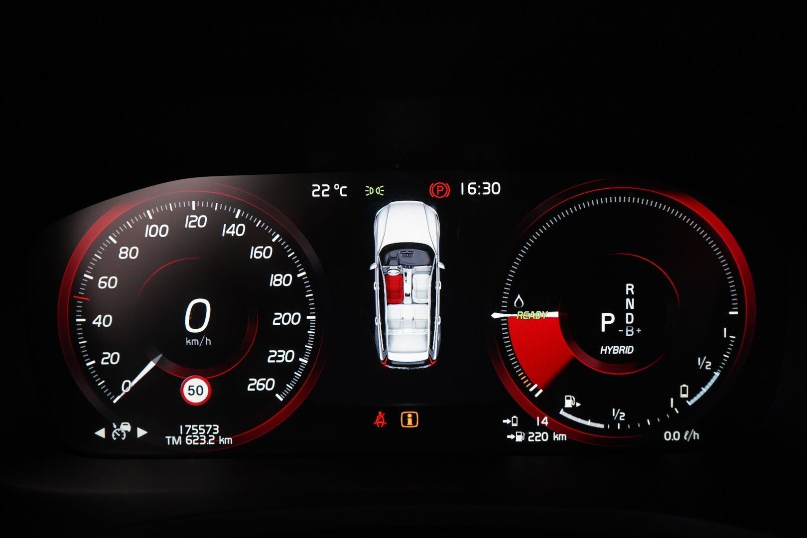 Volvo V60 2020 T6 TwE AWD Momentum Advanced aut. * ACC / Webasto / Kaistavahti / Keyless / Sähköluukku * - Hihna juuri vaihdettu / 2x vanteet ja renkaat!