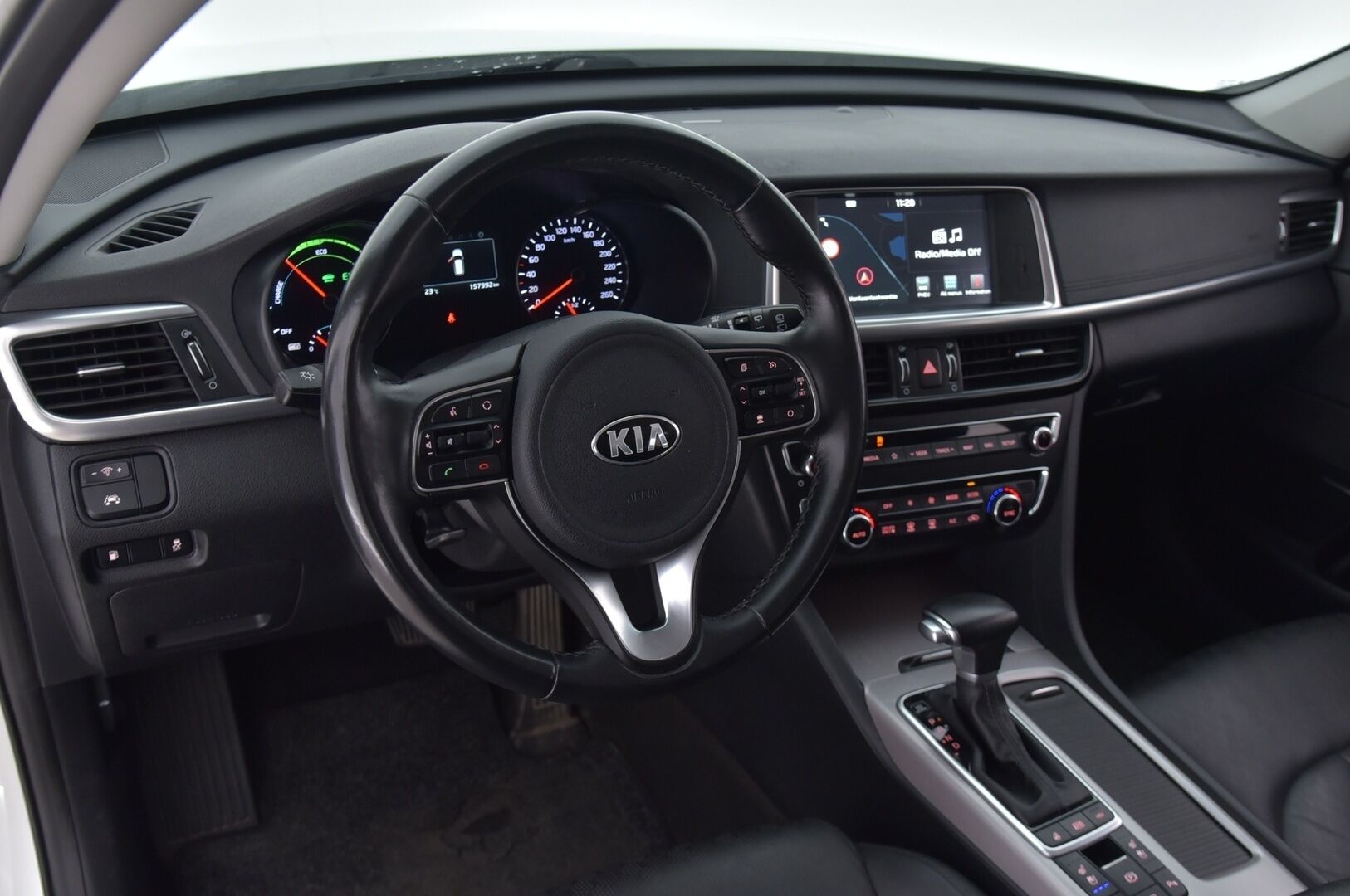 KIA OPTIMA 2018 2,0 GDI PHEV Business Premium SW A/T - | Suomi- Auto | Adapt.vakkari | Harman & Kardon | Avaimeton avaus & käynnistys | Android Auto | Apple Car Play | Peruutuskamera | Merkkiliikkeet huoltokirja | Ilmastoidut nahkapenkit |