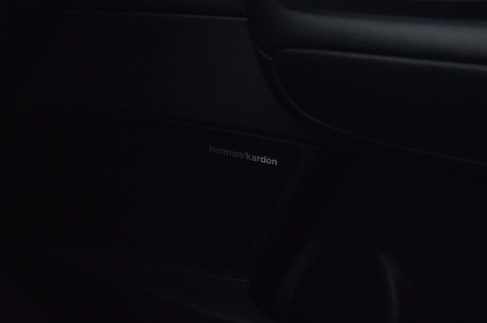 KIA OPTIMA 2018 2,0 GDI PHEV Business Premium SW A/T - | Suomi- Auto | Adapt.vakkari | Harman & Kardon | Avaimeton avaus & käynnistys | Android Auto | Apple Car Play | Peruutuskamera | Merkkiliikkeet huoltokirja | Ilmastoidut nahkapenkit |