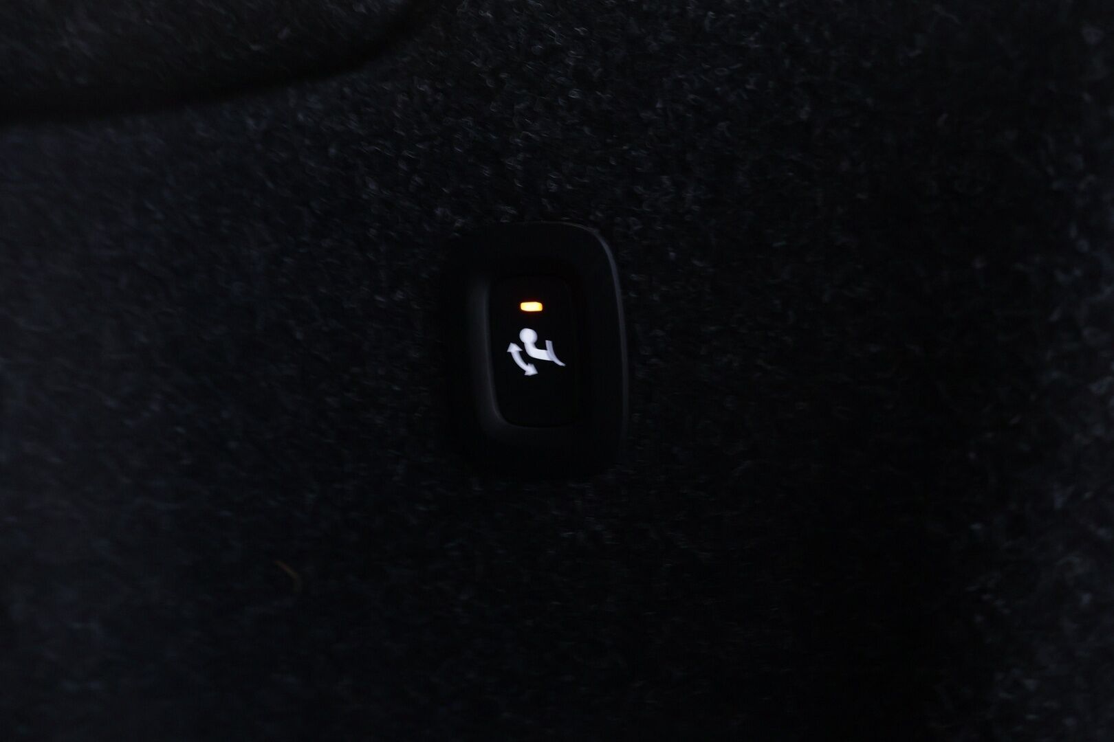 Volvo XC40 2021 T4 TwE Business Inscription Expression aut. - Adapt.Vakkari | Webasto | H&K | Kaistavahti | Katveavustin | P.Kamera | Navi | KeylessGo | Koukku