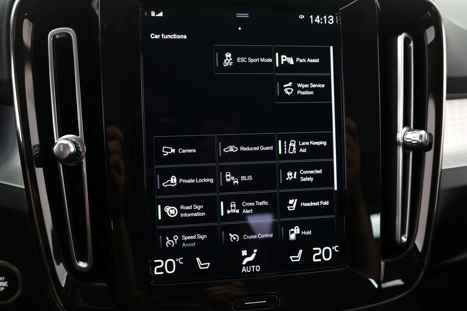 Volvo XC40 2021 T4 TwE Business Inscription Expression aut. - Adapt.Vakkari | Webasto | H&K | Kaistavahti | Katveavustin | P.Kamera | Navi | KeylessGo | Koukku