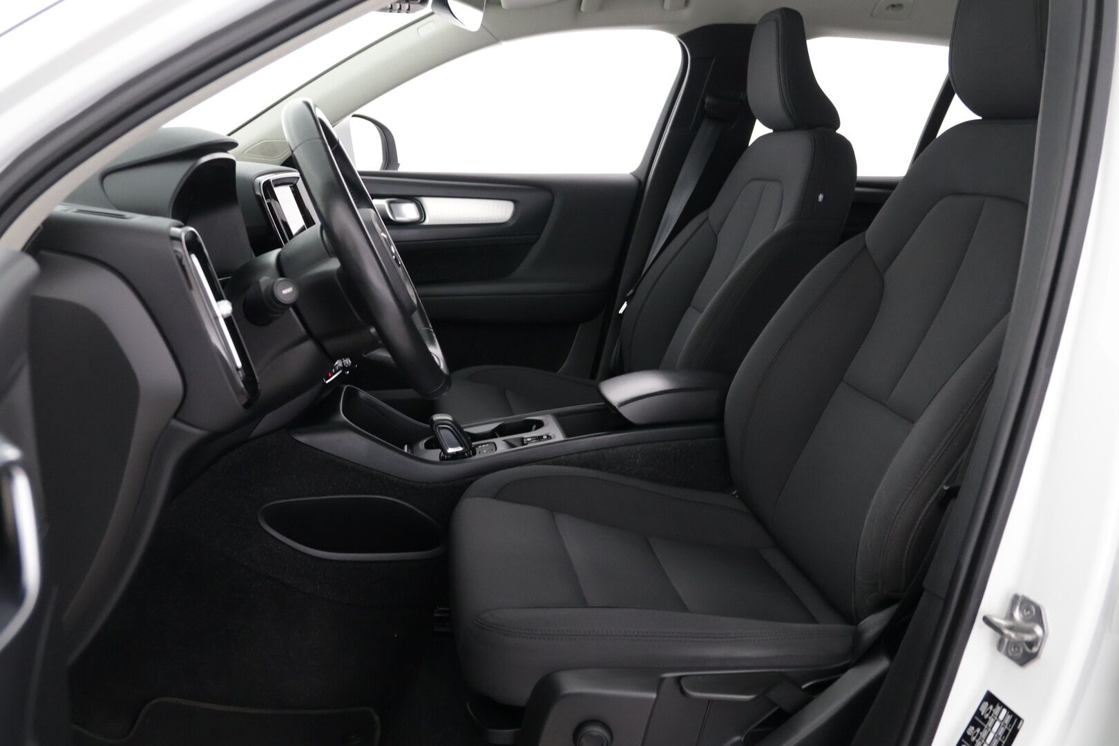 Volvo XC40 2021 T4 TwE Business Inscription Expression aut. - Adapt.Vakkari | Webasto | H&K | Kaistavahti | Katveavustin | P.Kamera | Navi | KeylessGo | Koukku