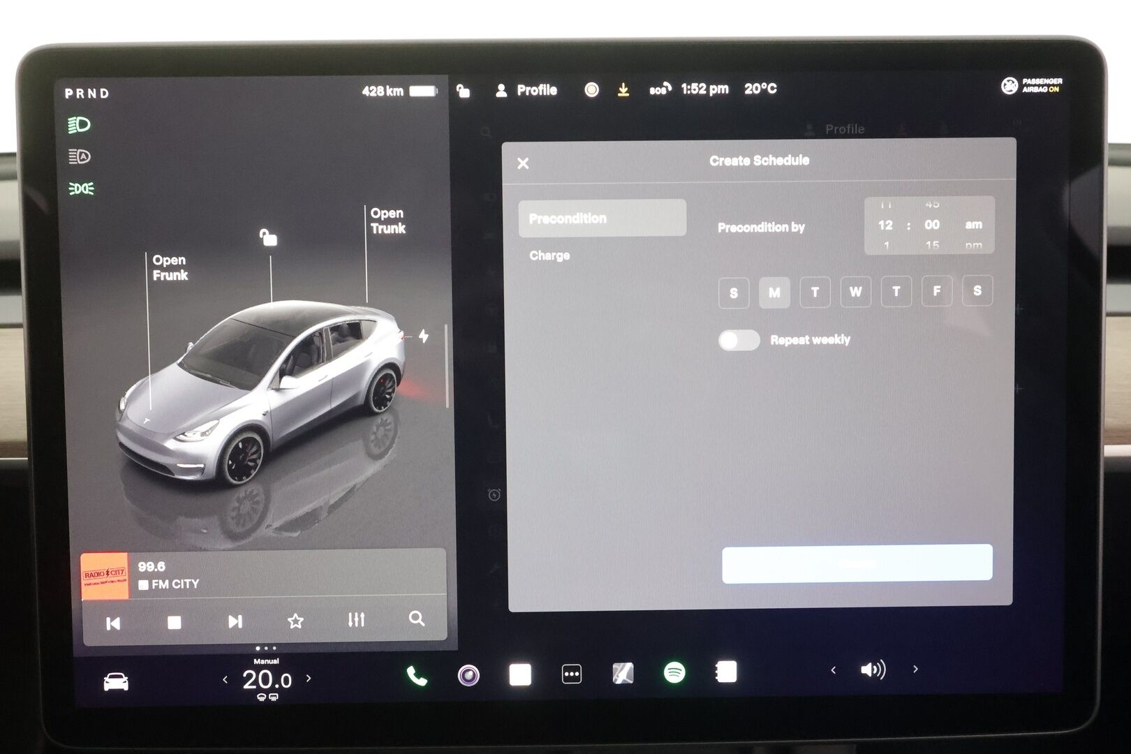 Tesla Model Y 2023 Performance - | Koukku | ILP | Lasikatto | Premium Audio | Matrix LED | P.Kamera | Mustat nahat | Ratinlämmitin | ALV | 1.Om Suomi-auto | Kahdet renkaat aluvanteilla | 