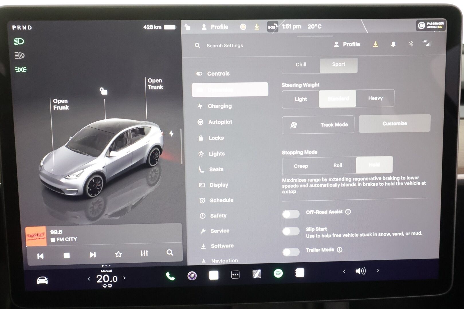 Tesla Model Y 2023 Performance - | Koukku | ILP | Lasikatto | Premium Audio | Matrix LED | P.Kamera | Mustat nahat | Ratinlämmitin | ALV | 1.Om Suomi-auto | Kahdet renkaat aluvanteilla | 