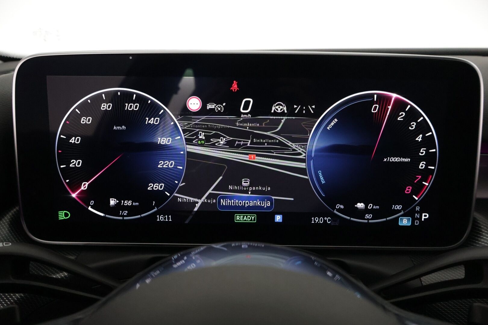 Mercedes-Benz C 2023 300 e 4MATIC A Business - 2,99 % KORKOTARJOUS TÄHÄN AUTOON - Distronic Plus / Burmester / 360° / Ilmastoidut & Hierovat Sporttinahat Muisteilla / Koukku / Ohjausavustin / KeylessGo / Esilämmitys / Teipattu!