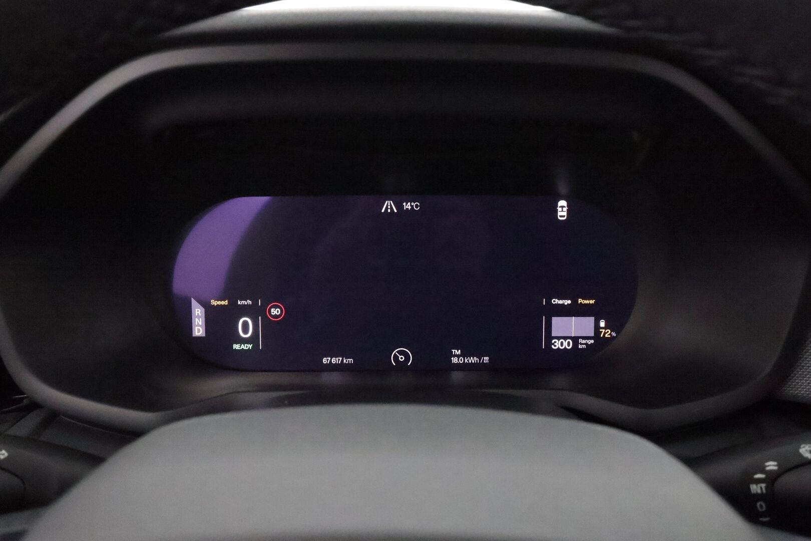 Polestar 2 2024 Standard Range Single Motor, 200kW, 69kWh * Vakkari / ILP / 360-Kamera / Muistipenkki / High performance äänentoisto * - Kahdet Renkaat / Merkkihuollettu