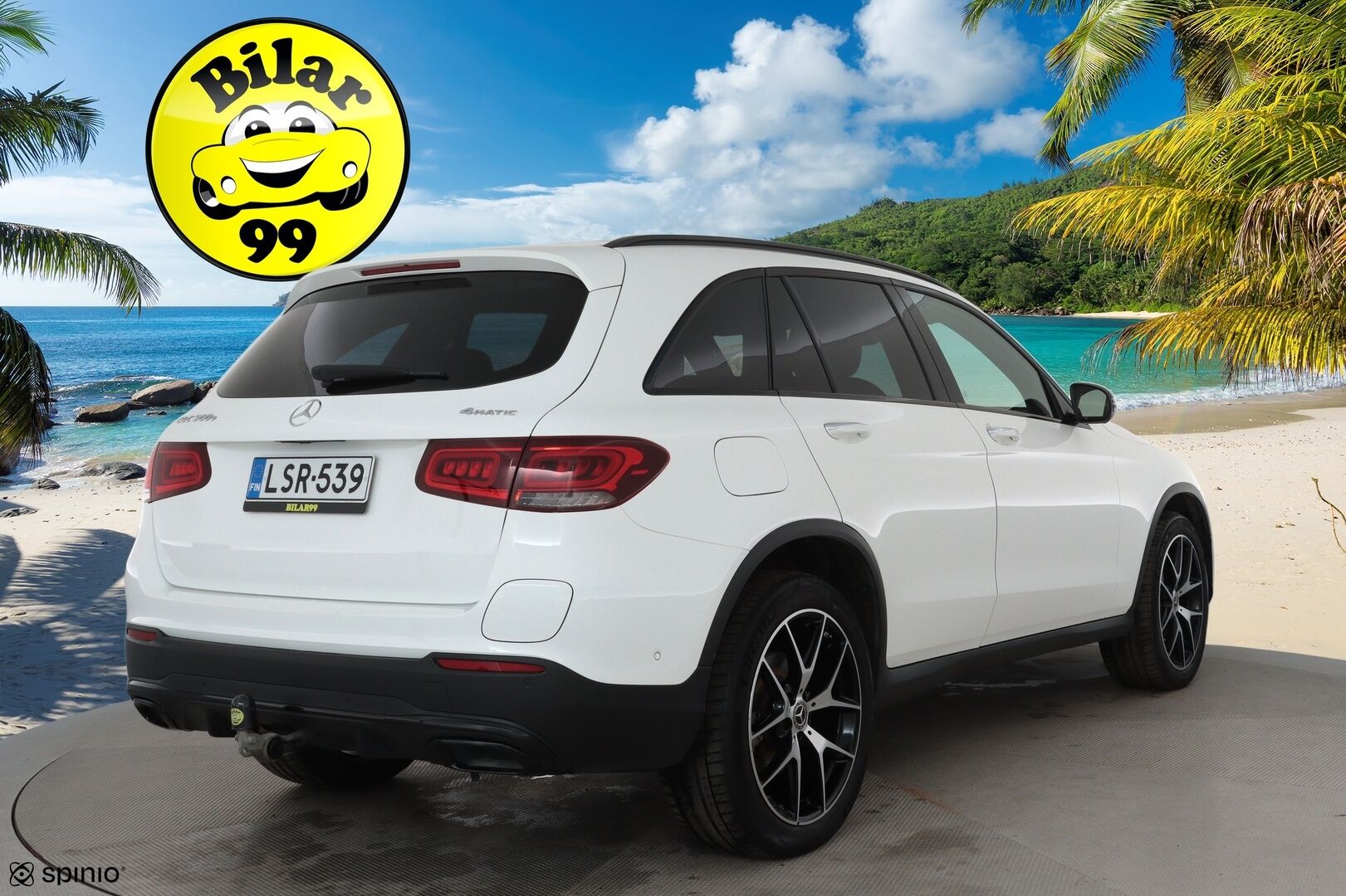 Mercedes-Benz GLC 2022 300e 4Matic A AMG **Panorama / Adapt.Vakkari / LED-High Performance / 360° / Koukku / Sporttipenkit / Navi / Keyless** - 3,99 % KORKOTARJOUS TÄHÄN AUTOON - 2x Latauskaapelit / Kahdet Renkaat