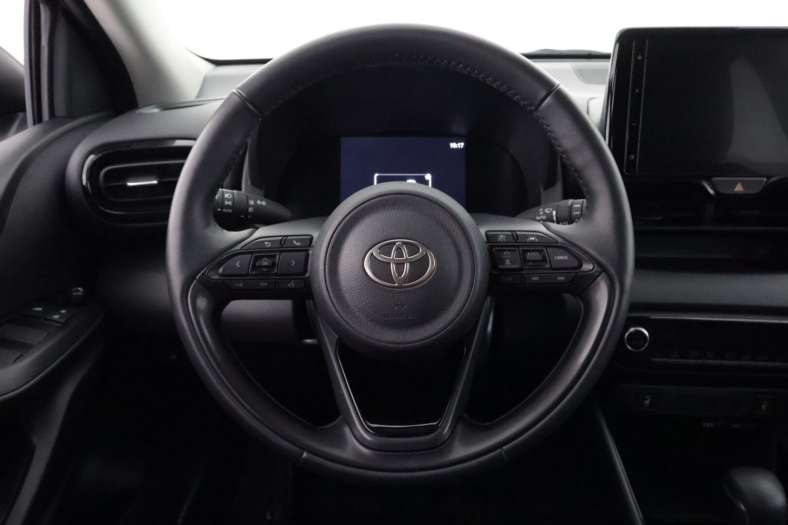 Toyota Yaris 2024 1,5 Hybrid 116 Limited Edition - | ACC | Facelift | P.kamera | Lämm. ratti | Lane Assist | PDA | RSA | Apple & Android | LED | Aut. pitkät | 1-om suomiauto | 2x renkaat aluin |