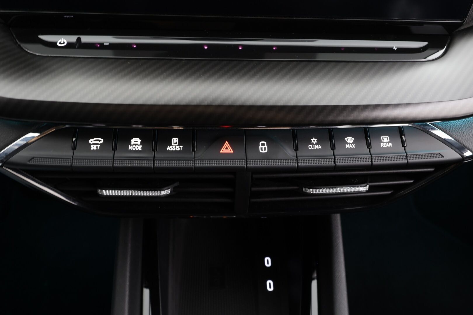 Skoda Octavia 2021 1.4TSI PHEV RS iV DSG * ACC / Webasto / Canton / Matrix-LED / P.Kamera / Hierovat Sportpenkit Muistilla / Navi * - 2x Latauskaapelit / Kahdet renkaat / Akku kuntotarkastettu!