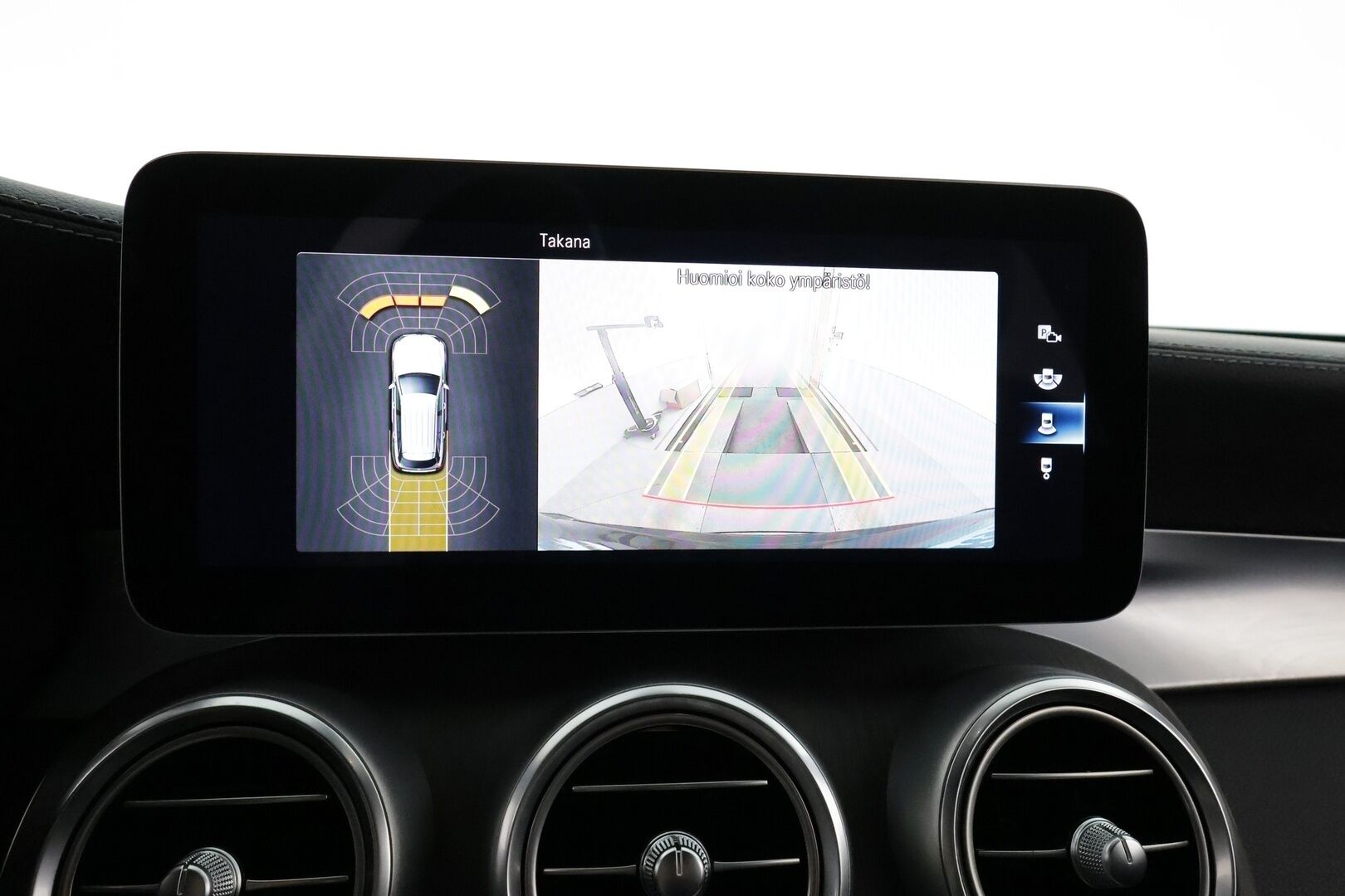 MERCEDES-BENZ GLC 2020 220d 4Matic 9G-Tronic AMG *Distronic / Facelift / Webasto / Adapt. Vakkari / Koukku / P-kamera / LED High Perf. / Nahka-alcantara Sporttipenkit* - *2x renkaat & yhdet vanteet / Kattava huoltohistoria* - HULLUT AVAJAISHULINAT KORKOTARJOUS 3,29 %