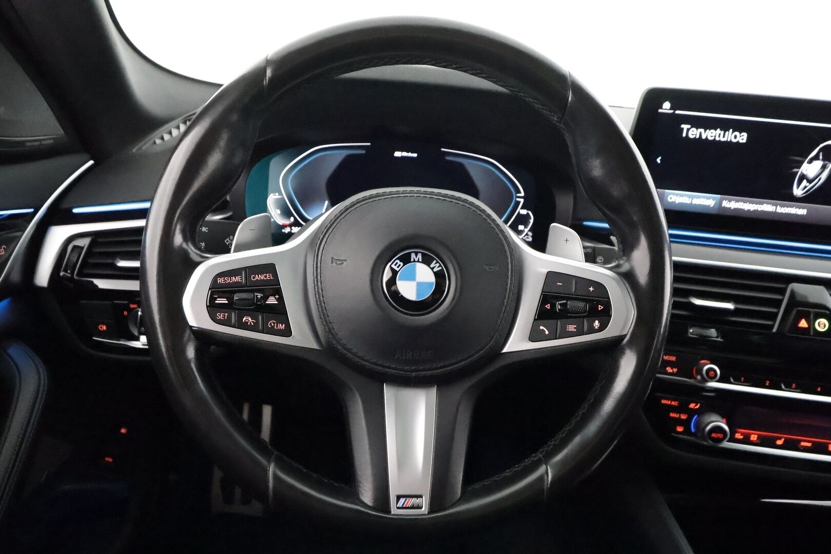 BMW 530 2021 G31 Touring xDrive A M-Sport - | ACC | Lisälämmitin | Koukku | P.Kamera | Laser Light LED | H/K | Panorama | Apple&Android | Comfort access | Kahdet Renkaat |