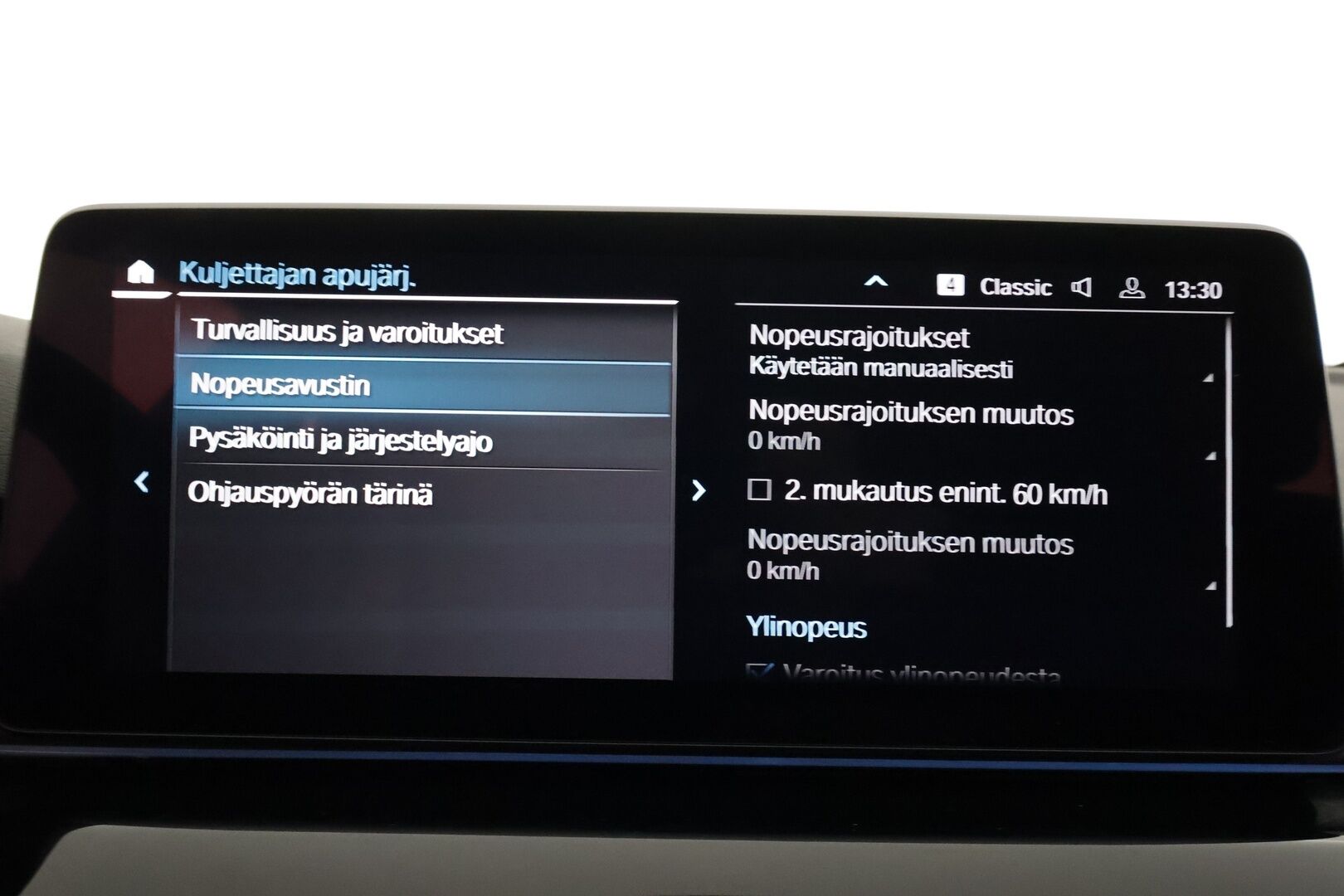 BMW 530 2021 G31 Touring xDrive A M-Sport - | ACC | Lisälämmitin | Koukku | P.Kamera | Laser Light LED | H/K | Panorama | Apple&Android | Comfort access | Kahdet Renkaat |