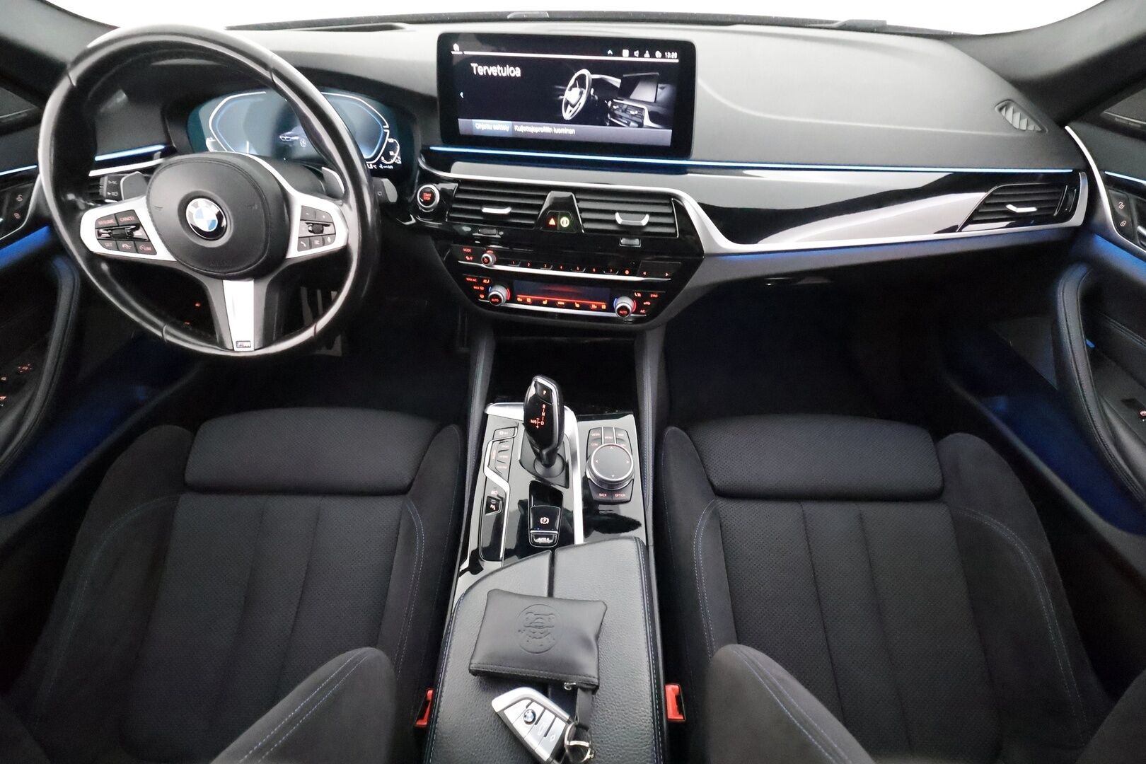 BMW 530 2021 G31 Touring xDrive A M-Sport - | ACC | Lisälämmitin | Koukku | P.Kamera | Laser Light LED | H/K | Panorama | Apple&Android | Comfort access | Kahdet Renkaat |