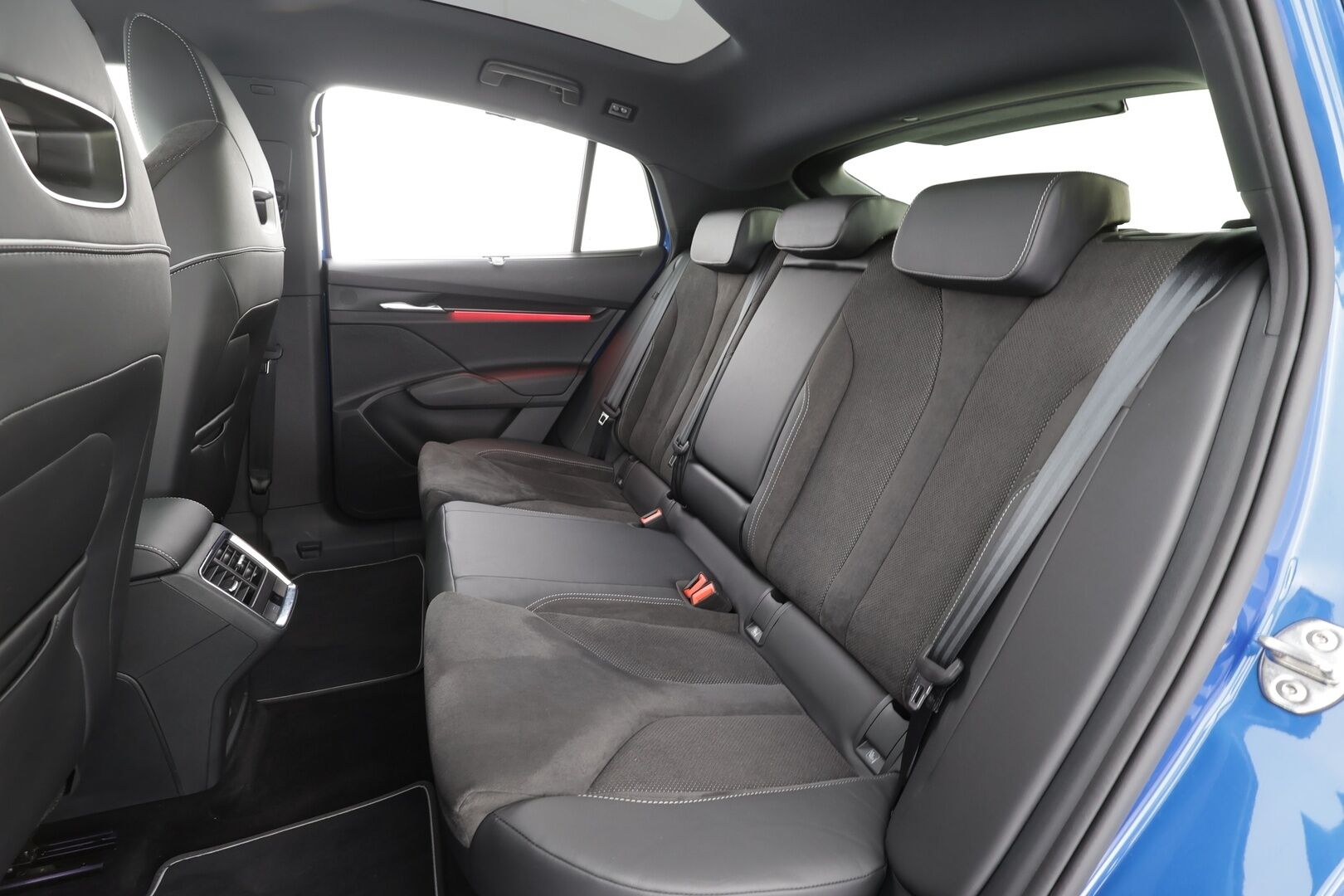 Skoda Enyaq 2024 Coupe 85 SportLine Business - | ACC | ILP | Koukku | Matrix-LED | Muistipenkki | Lasikatto | P.Kamera | Keyless | Suomi-auto | Kahdet Renkaat|