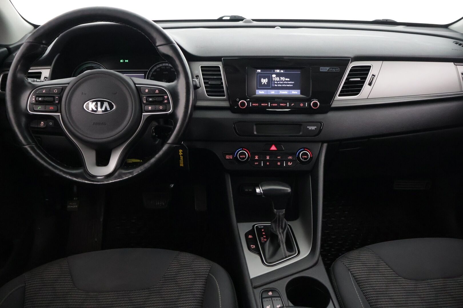 Kia Niro 2019 1,6 GDI Hybrid EX DCT * Adapt. Vak / Parkkitutkat takana / Lohko + sisä / Ratinläm * - Huollettu 10/25 / Merkkiliikkeen huoltokirja / Katsastus 6/26 *