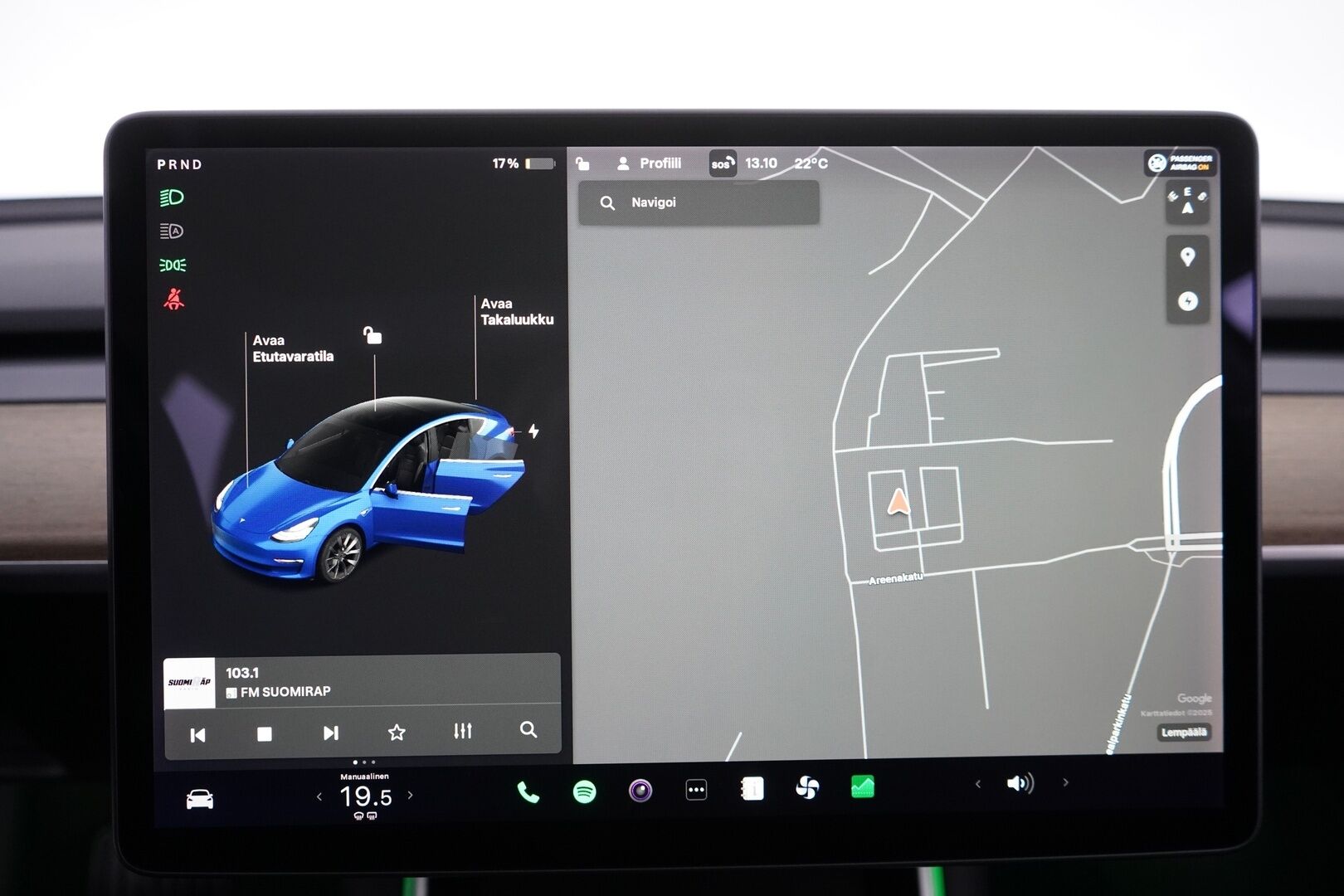 Tesla Model 3 2019 Long-Range Dual Motor AWD *Premium audio / Nahat / Kamera / ACC / Lasikatto* - Kahdet renkaat / Kahdet laturit / Premium Audio