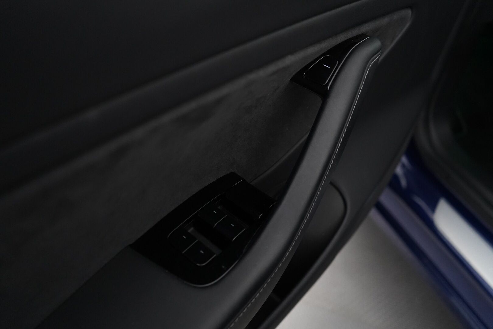 Tesla Model 3 2019 Long-Range Dual Motor AWD *Premium audio / Nahat / Kamera / ACC / Lasikatto* - Kahdet renkaat / Kahdet laturit / Premium Audio