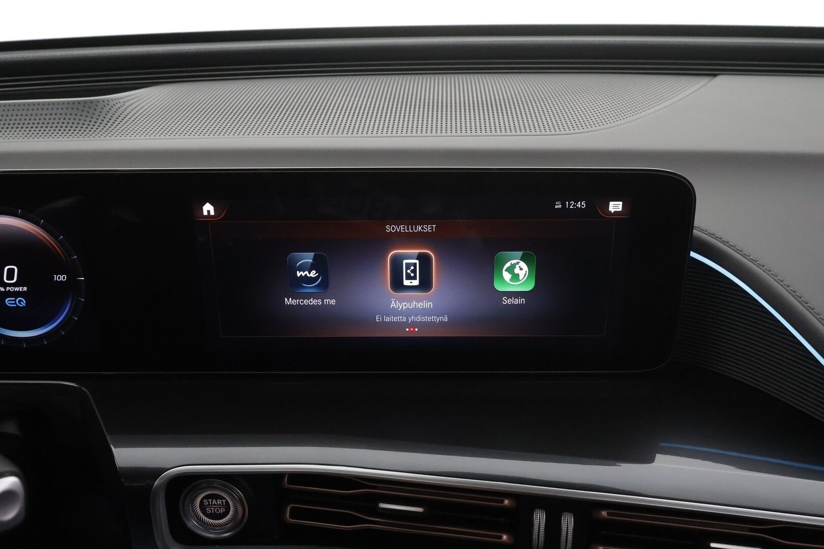 Mercedes-Benz EQC 2023 400 4MATIC Business AMG * Distronic+ / HUD / 360° / Muistipenkit / Multibeam / Midline / Lasikattoluukku / Widescreen * - Kahdet renkaat aluvanteilla