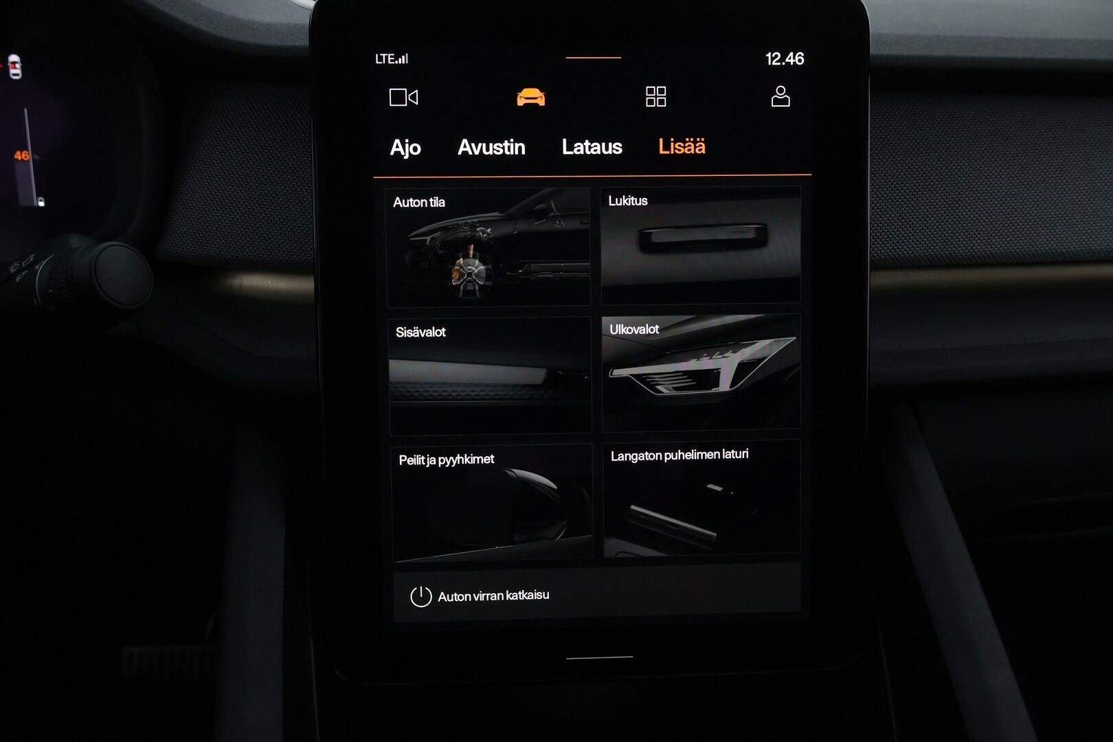 Polestar 2 2023 Long Range Dual Motor Performance, 350kW, 78kWh - 3,99 % KORKOTARJOUS TÄHÄN AUTOON - Lämpöpumppu / Pilot&Plus / Harman&Kardon / Lasikatto / Vetokoukku / 360-Kamera / Pixel-Led / Juuri saapunut Tampereelle!