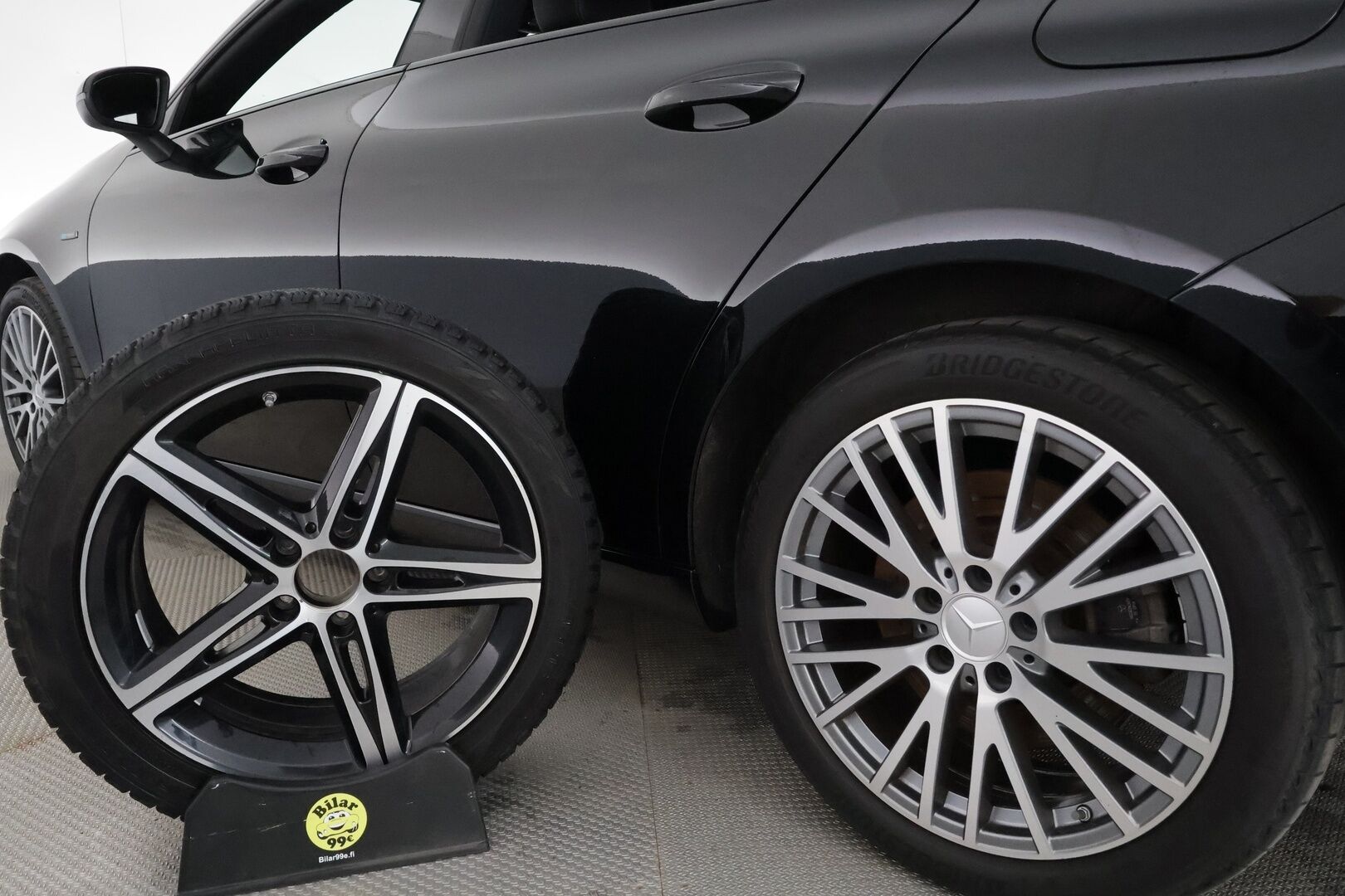 Mercedes-Benz CLA 2021 250 e A Shooting Brake Business *Vakkari / P.kamera / Widescreen / Sporttipenkit / KeylessGo / LED / Navi* - Akku kuntotarkastettu / Kahdet renkaat aluvanteilla / Merkkihuollettu