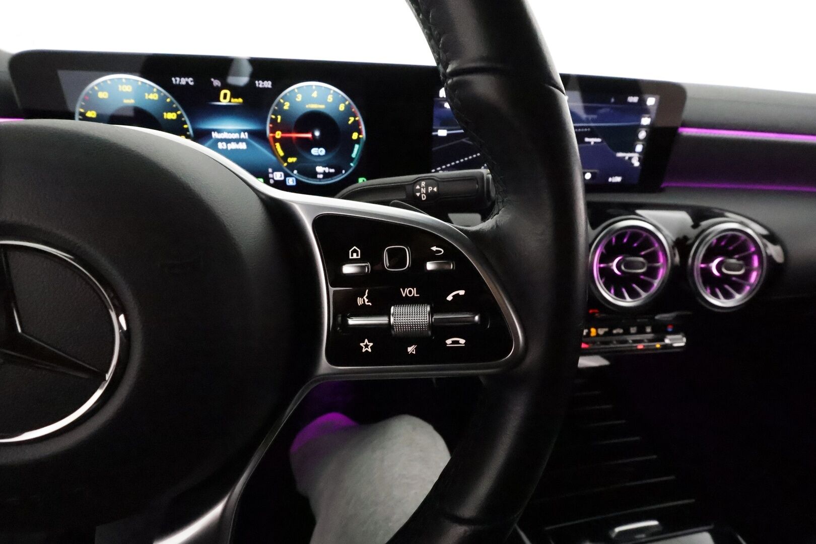 Mercedes-Benz CLA 2021 250 e A Shooting Brake Business *Vakkari / P.kamera / Widescreen / Sporttipenkit / KeylessGo / LED / Navi* - Akku kuntotarkastettu / Kahdet renkaat aluvanteilla / Merkkihuollettu