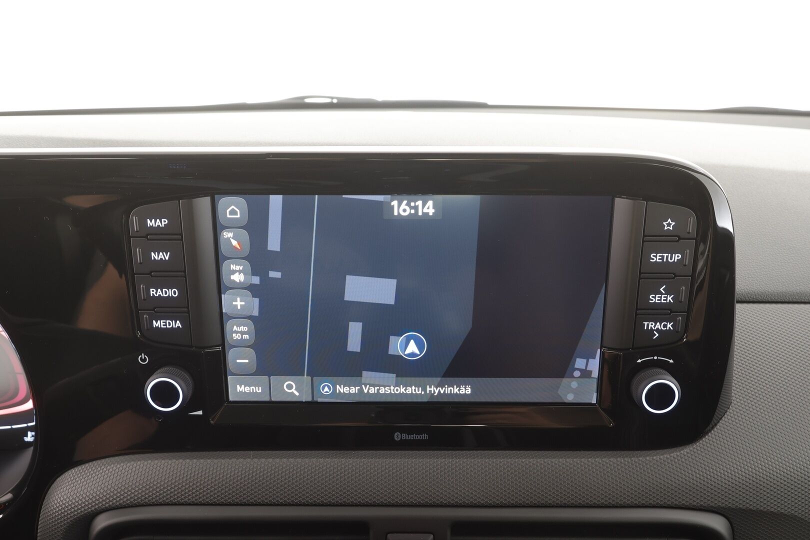 Hyundai i10 2025 1.0 MPi 63 hv 5MT Comfort MY25 - | Vakkari | P.Kamera | Navi | Digimittari | Ratinlämmitin | Apple&Android | 2x Renkaat | Tehdastakuu | Suomi-auto | Merkkihuollettu |