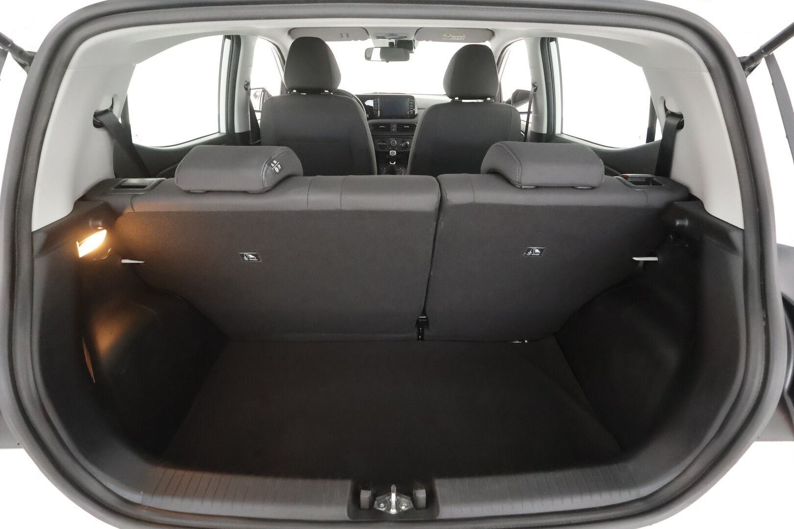 Hyundai i10 2025 1.0 MPi 63 hv 5MT Comfort MY25 - | Vakkari | P.Kamera | Navi | Digimittari | Apple&Android | Suomi-Auto | Kahdet Renkaat |