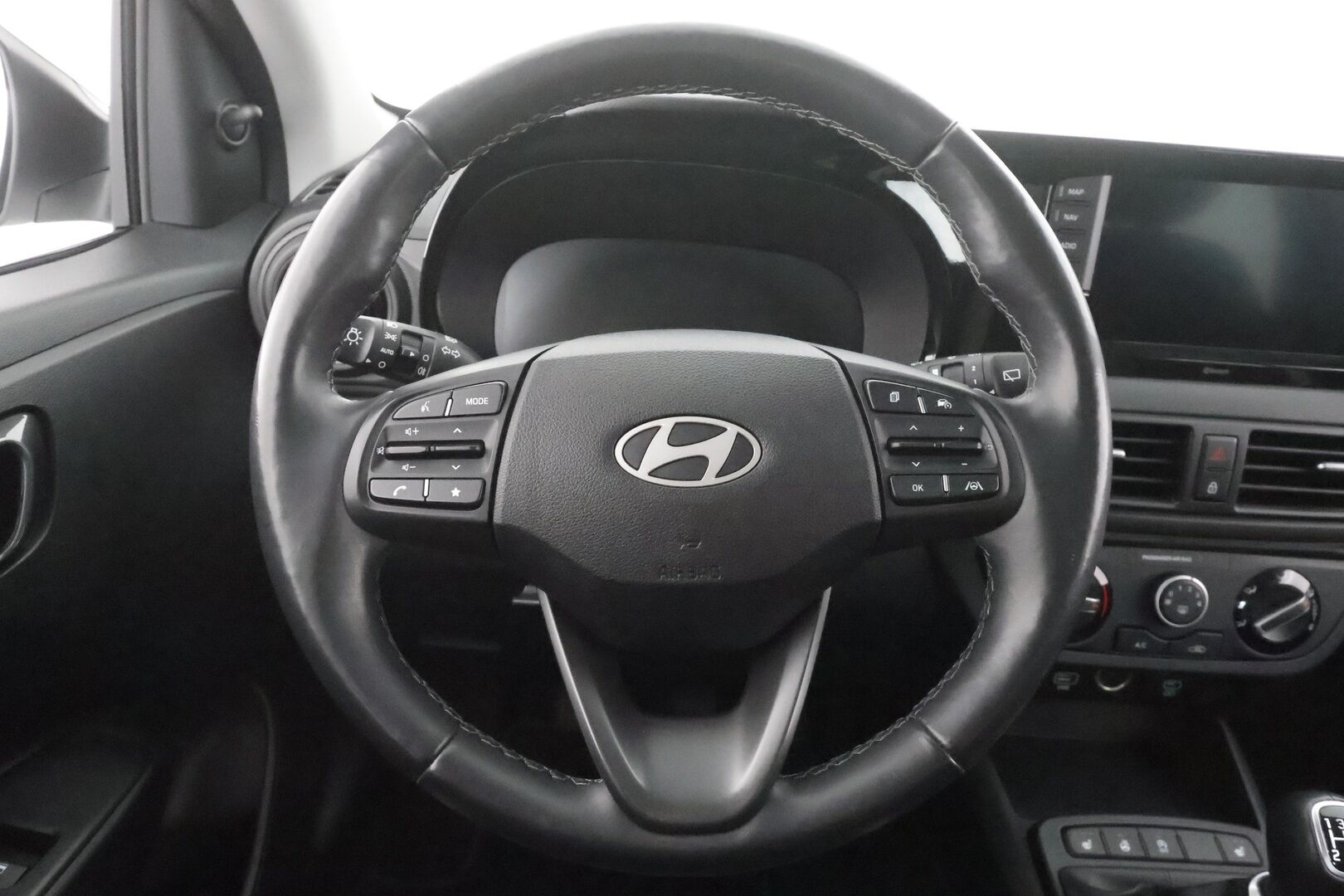 Hyundai i10 2025 1.0 MPi 63 hv 5MT Comfort MY25 - | Vakkari | P.Kamera | Navi | Digimittari | Apple&Android | Suomi-Auto | Kahdet Renkaat |