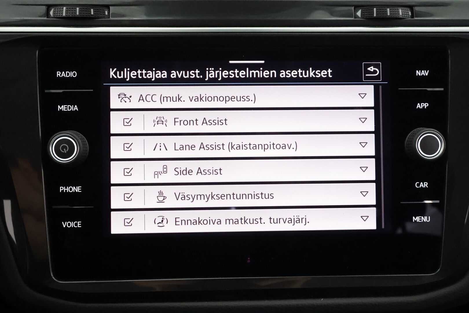 Volkswagen Tiguan 2022 Style Business eHybrid 180 kW DSG-automaatti - | ACC | Koukku | P. Kamera | IQ Light | ErgoActive | Keyless | Digimittaristo | Lane Assist | Side Assist | 2x renkaat aluin | Merkkihuollot |