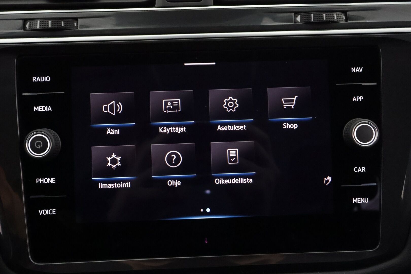 Volkswagen Tiguan 2022 Style Business eHybrid 180 kW DSG-automaatti - | ACC | Koukku | P. Kamera | IQ Light | ErgoActive | Keyless | Digimittaristo | Lane Assist | Side Assist | 2x renkaat aluin | Merkkihuollot |