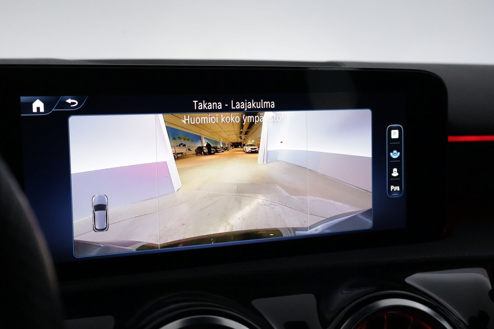 MERCEDES-BENZ A 2023 250e AMG Line * Facelift / Widescreen / KeylessGo / Peruutuskamera / Ratinlämmitin * - Huippu Nokian nastarenkaat! / Juuri huollettu - HULLUT BLACKWEEK JATKOT - KORKOTARJOUS 2,49%