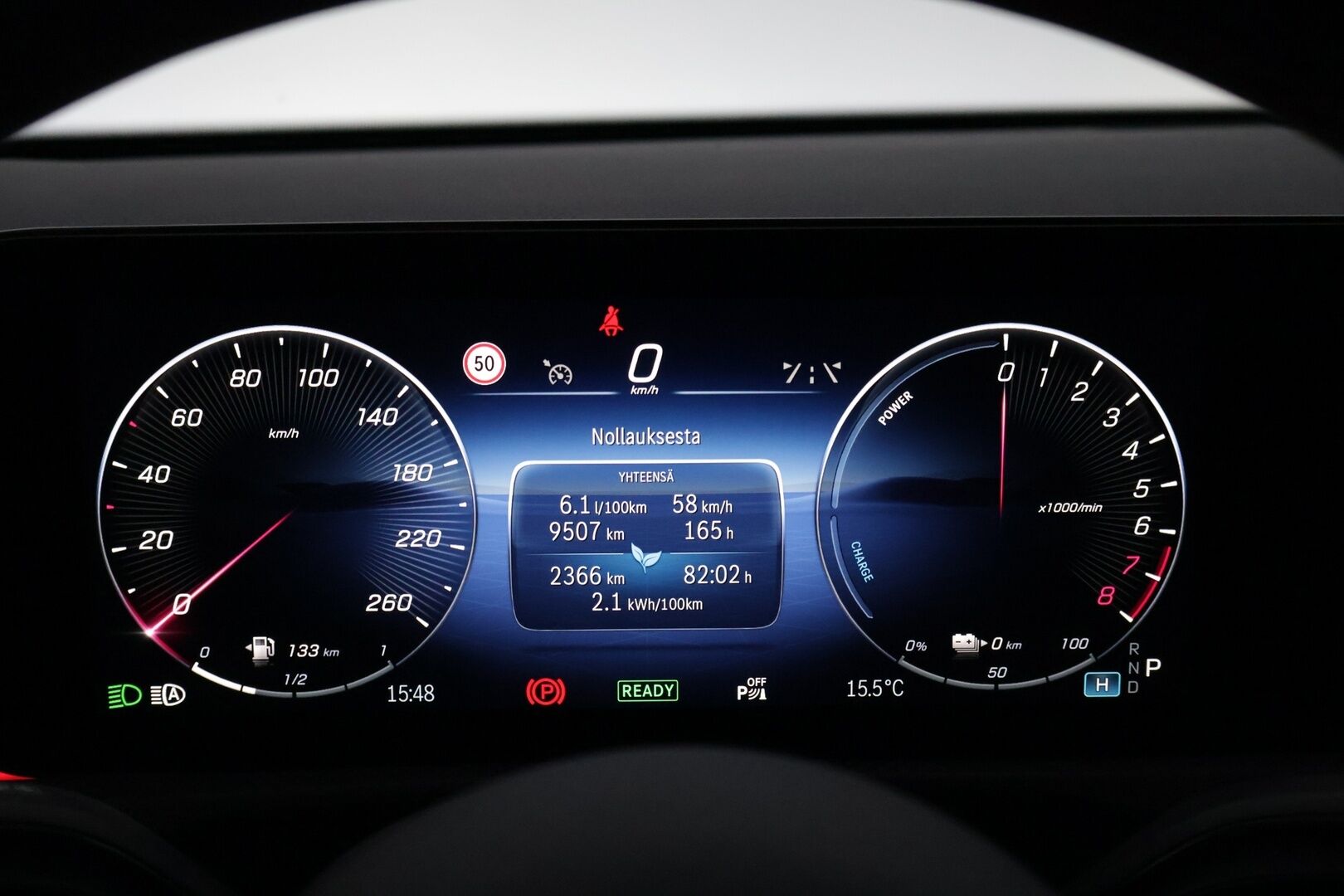 MERCEDES-BENZ A 2023 250e AMG Line * Facelift / Widescreen / KeylessGo / Peruutuskamera / Ratinlämmitin * - Huippu Nokian nastarenkaat! / Juuri huollettu - HULLUT BLACKWEEK JATKOT - KORKOTARJOUS 2,49%