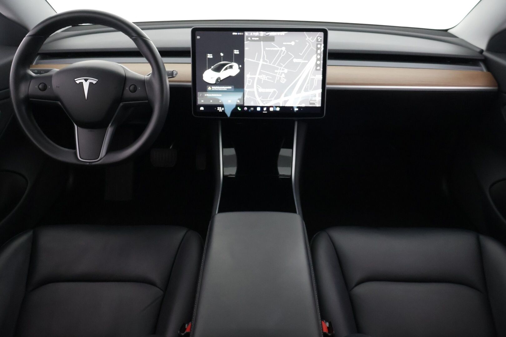 TESLA MODEL 3 2019 Standard Range Plus / Autopilot / Premium Audio / Musta Nahkasisusta / Lasikatto / Peruutuskamera /