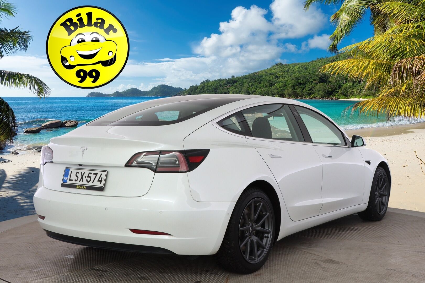 TESLA MODEL 3 2019 Standard Range Plus / Autopilot / Premium Audio / Musta Nahkasisusta / Lasikatto / Peruutuskamera /