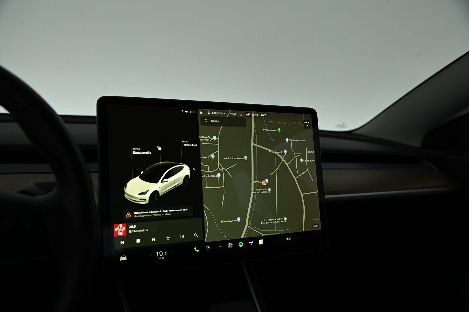 TESLA MODEL 3 2019 Standard Range Plus / Autopilot / Premium Audio / Musta Nahkasisusta / Lasikatto / Peruutuskamera /