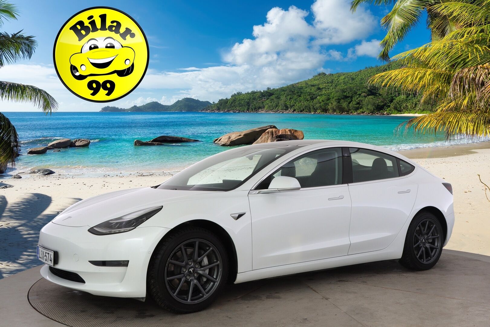 TESLA MODEL 3 2019 Standard Range Plus / Autopilot / Premium Audio / Musta Nahkasisusta / Lasikatto / Peruutuskamera /