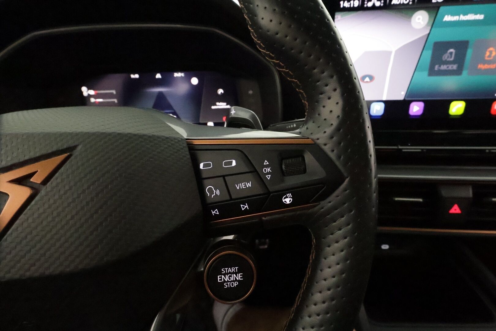 Cupra Formentor 2022 VZ 1.4 PHEV 180 kW e-HYBRID DSG **Adapt.Vakkari / LED-valot / P.Kamera / Sporttipenkki Muistilla / Navi / Kaistavahti** - 2x Latauskaapelit / Kahdet Renkaat