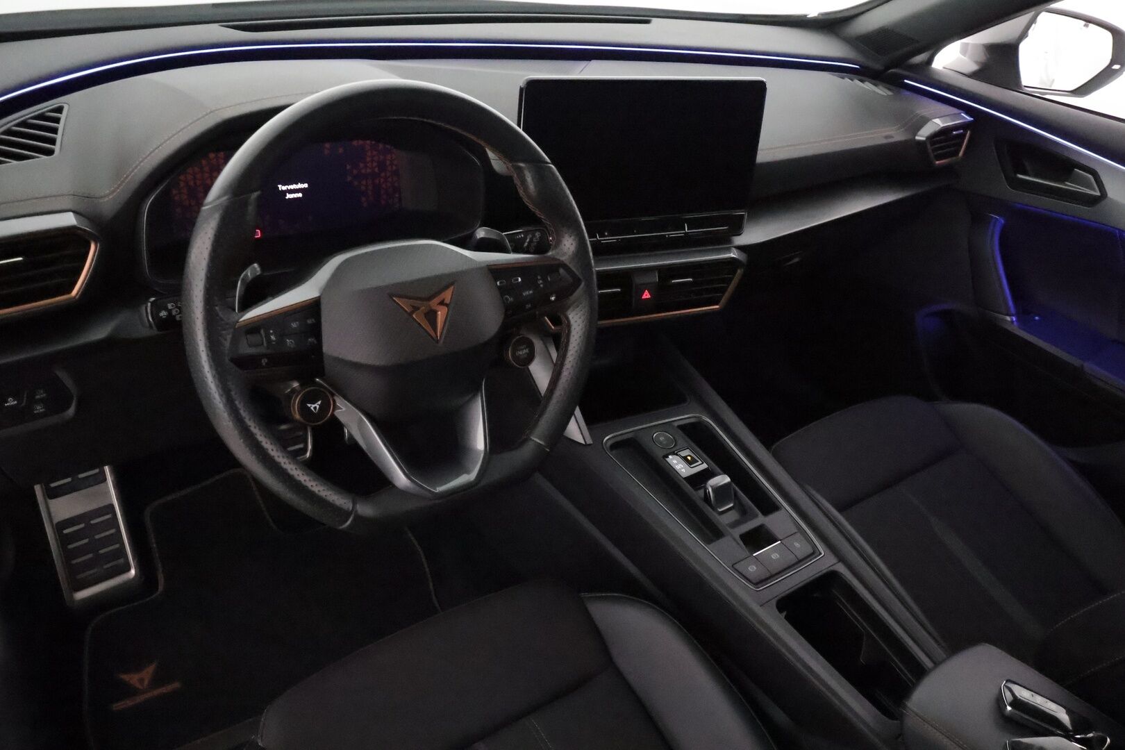 Cupra Formentor 2022 VZ 1.4 PHEV 180 kW e-HYBRID DSG **Adapt.Vakkari / LED-valot / P.Kamera / Sporttipenkki Muistilla / Navi / Kaistavahti** - 2x Latauskaapelit / Kahdet Renkaat