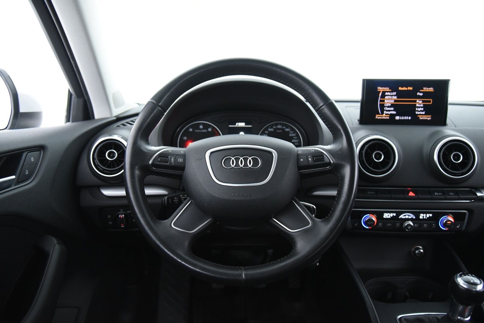 Audi A3 2013 Sportback Business 1,4 TFSI 90 kW / Suomi-auto / Vakkari / Koukku / Xenon-ajovalot - 2x renkaat / Juuri katsastettu 